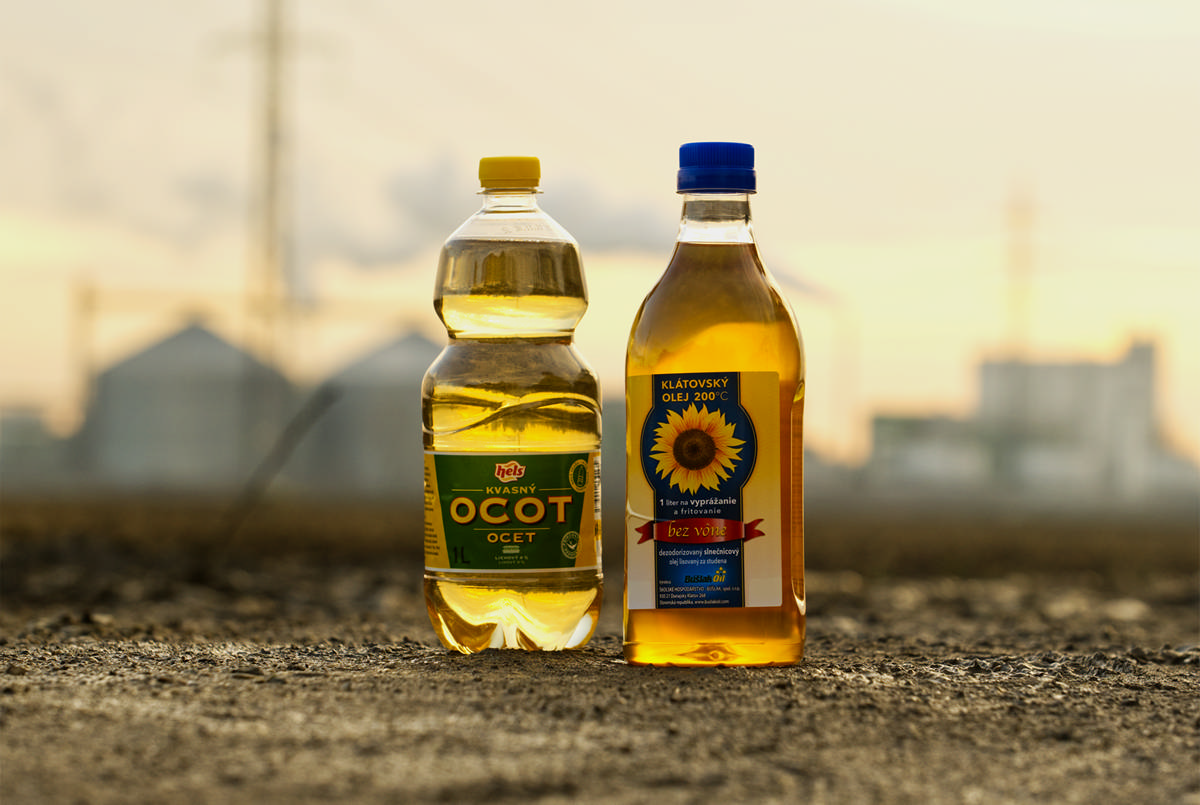 Vymeňte použitý olej za nový olej alebo ocot