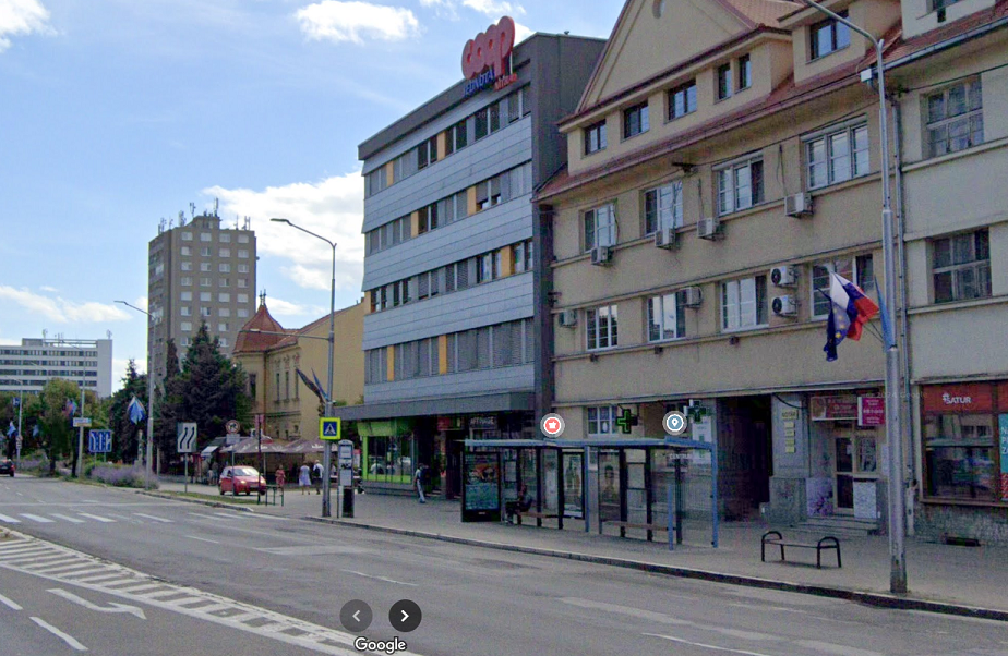 zastávka pri Starom divadle